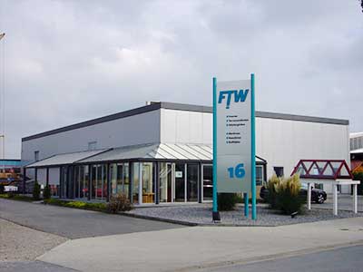 Gewerbebau, Industriebau